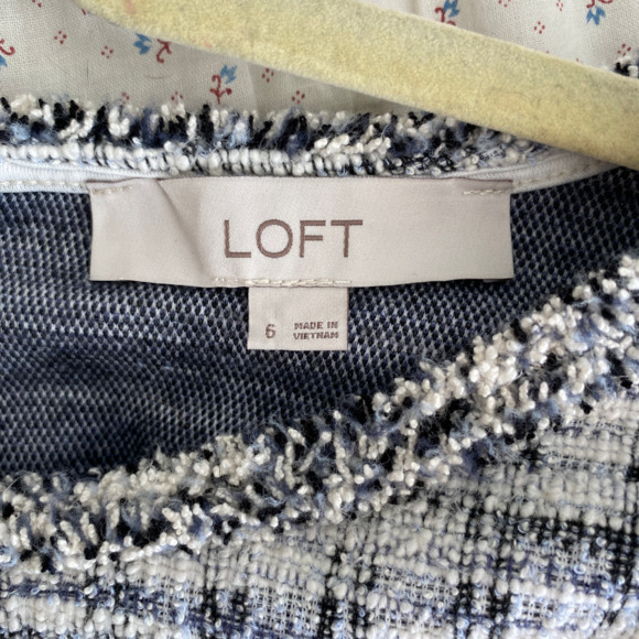 Loft dress - Picture 3 of 3